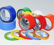 Packaging tapes suitable for manual use